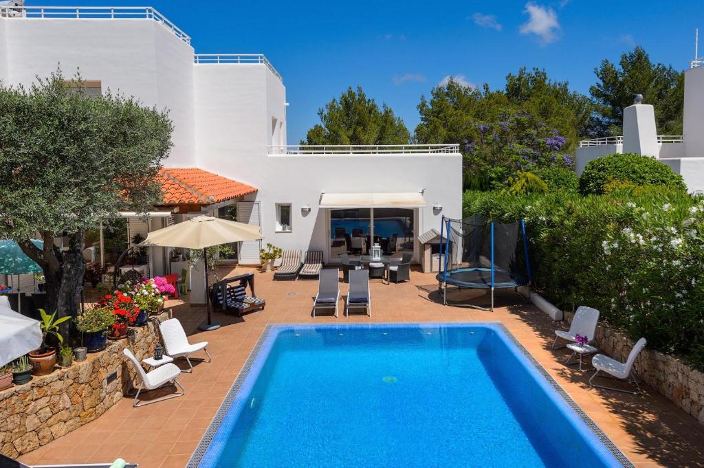 Villa Blanca Santa Eulalia