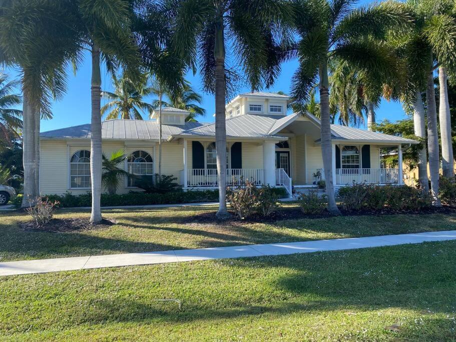 Windemere on Marco Island. 4 BR waterfront home