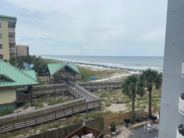 Nautilus 2407 Gulf View 2 Bedroom 4th Floor Free Beach Service