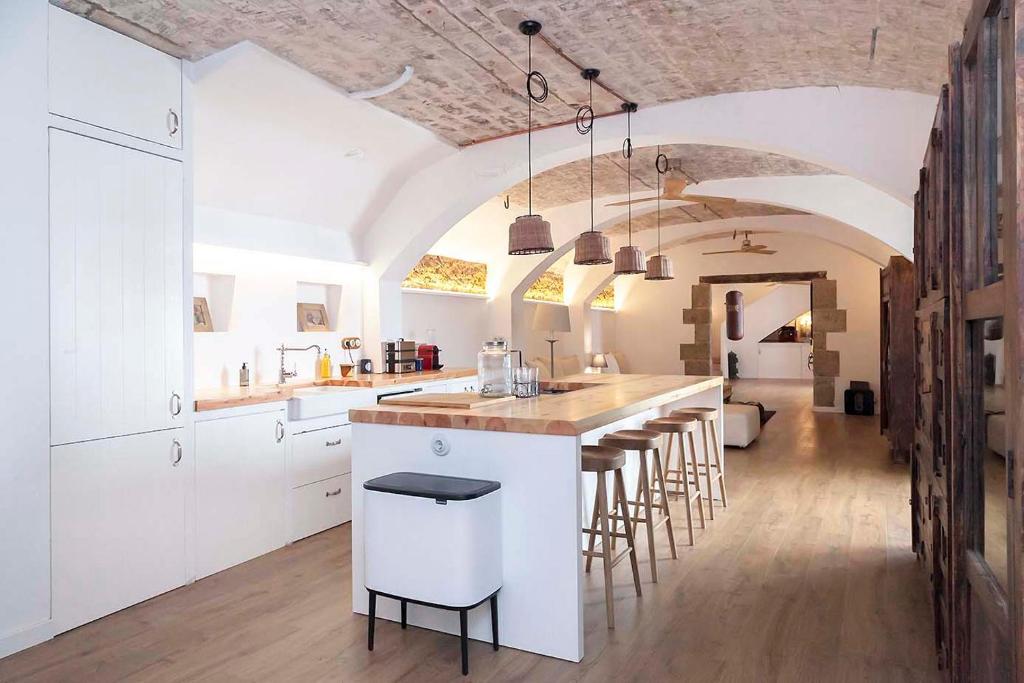 A historic XVI century beach home near Barcelona