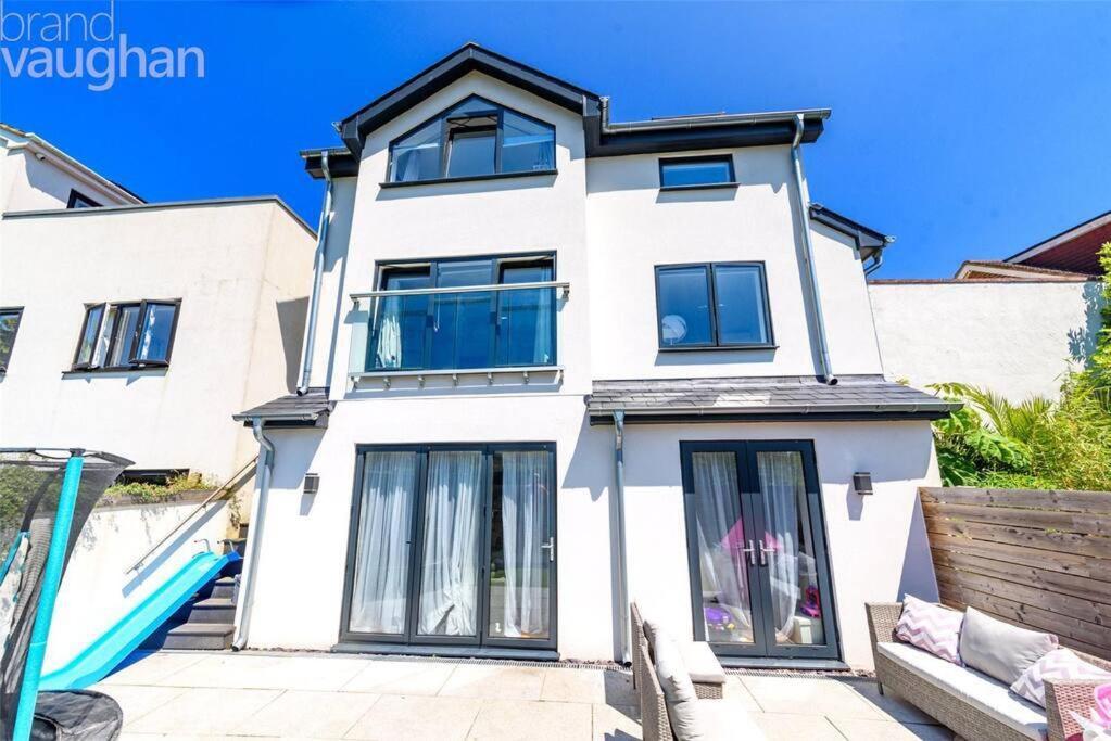 Stunning & Fun 4 bed home in the heart of Brighton