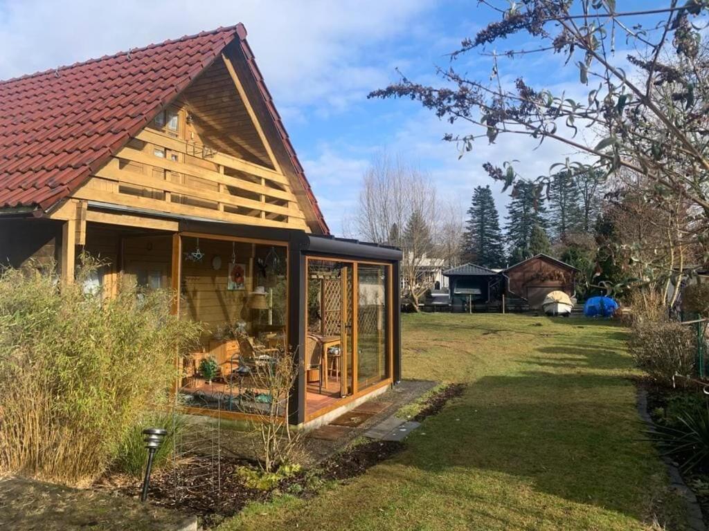 Ferienhaus mit direktem Wasserzugang in Berlin-Köpenick