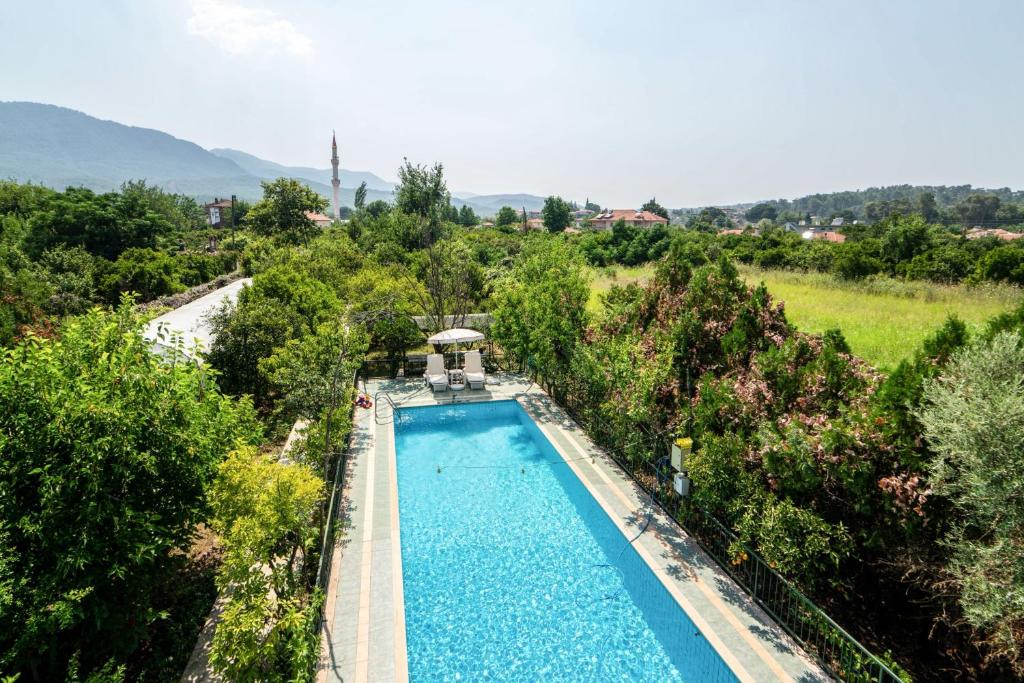 Duplex Villa w Pool Garden and BBQ in Koycegiz