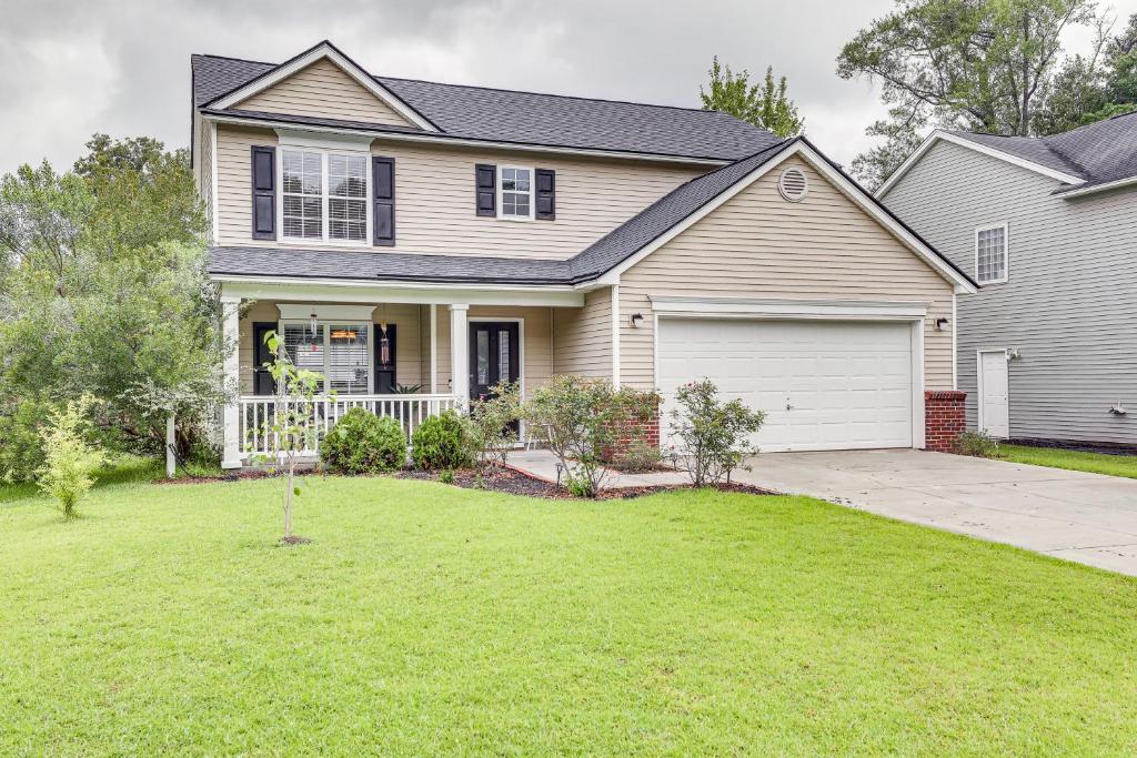 Summerville Family Home with Porch!